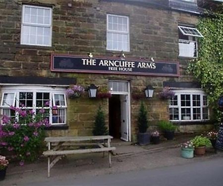 לינה וארוחת בוקר Glaisdale Arncliffe Arms מראה חיצוני תמונה